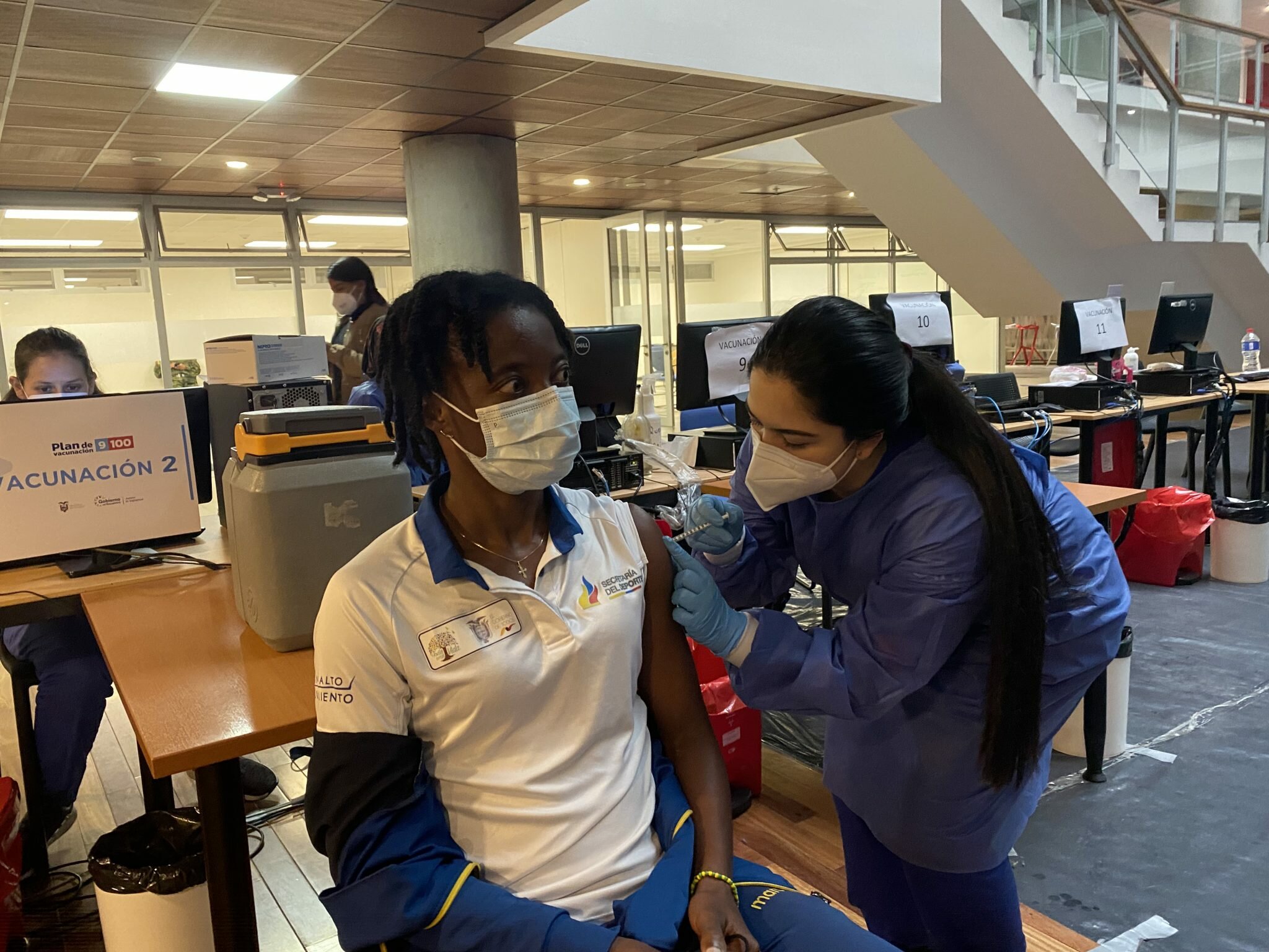 Deportistas Olímpicos Recibieron Vacuna Contra La COVID-19 Para Viajar A Tokio